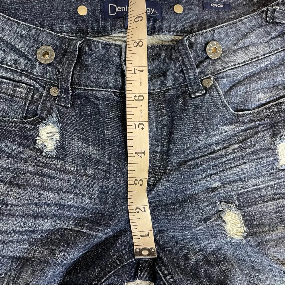 Denimology Dark Blue Distressed Cropped Jeans Mid Rise Size 5 - Picture 6 of 11